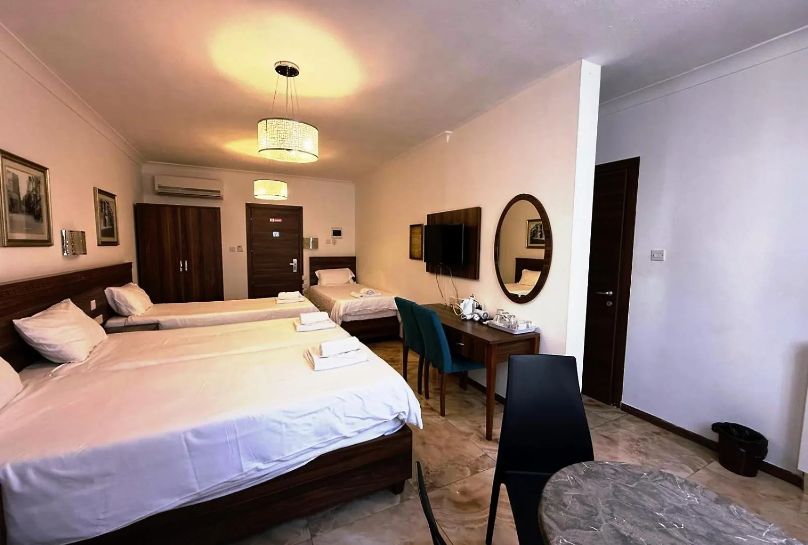 Slimiza Suites Sliema 0*,  Malta