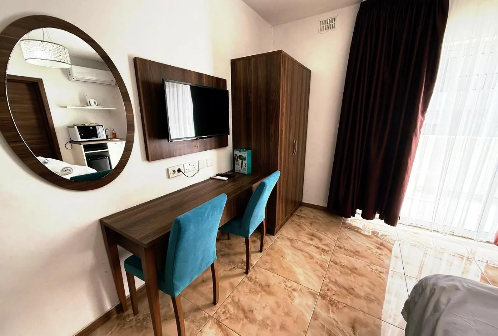 Slimiza Suites Sliema 0*,  Malta