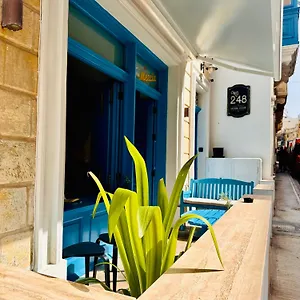  Guest house 248 Boutique Studios,