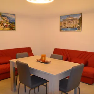 La Luna Town House Affittacamere